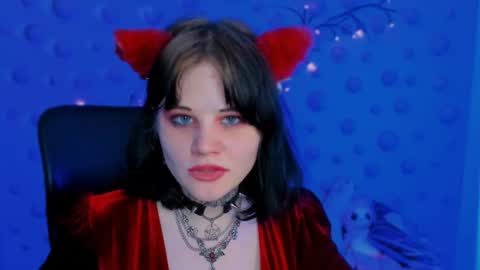 Snapshot of nikki_kiss_ chatting on 04/29/26, 05:30 nikki_kiss_ online show from 04/29/26, 05:30