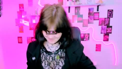 Snapshot of nikki_kiss_ chatting on 05/01/26, 08:52 nikki_kiss_ online show from 05/01/26, 08:52