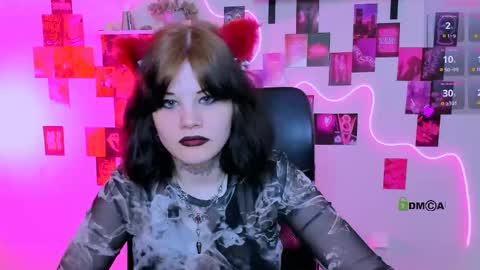 Snapshot of nikki_kiss_ chatting on 05/14/26, 08:54 nikki_kiss_ online show from 05/14/26, 08:54