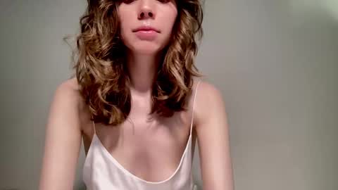Snapshot of nikki_mi chatting on 12/13/24, 10:30 Nikki online show from 12/13/24, 10:30