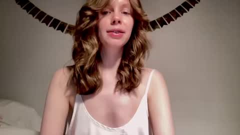 Snapshot of nikki_mi chatting on 01/09/25, 01:13 Nikki online show from 01/09/25, 01:13