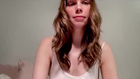 Snapshot of nikki_mi chatting on 10/02/25, 10:00 Nikki online show from 10/02/25, 10:00