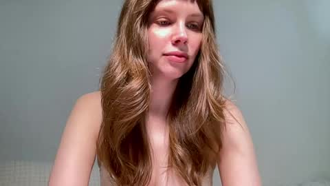 Snapshot of nikki_mi chatting on 05/17/26, 10:11 Nikki online show from 05/17/26, 10:11