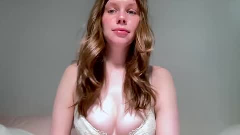 Snapshot of nikki_mi chatting on 05/29/26, 10:02 Nikki online show from 05/29/26, 10:02