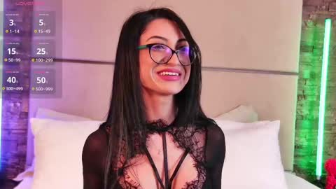 Nikki online show from 03/09/25, 06:43