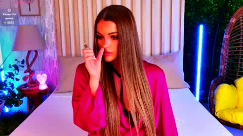 Nikki online show from 03/01/26, 07:38