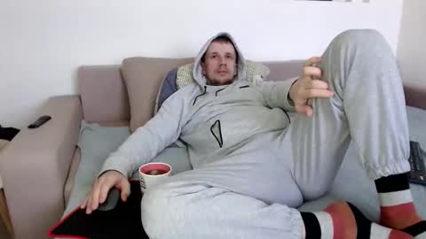 Nick online show from 10/26/25, 08:20