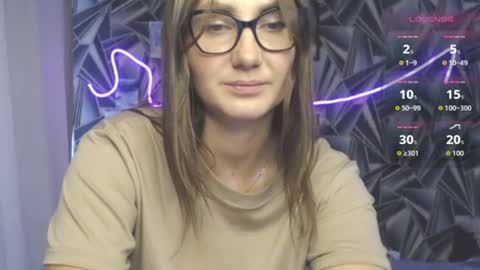 Snapshot of nikkikiss___ chatting on 07/14/26, 02:05 nikkikiss___ online show from 07/14/26, 02:05