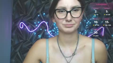 Snapshot of nikkikiss___ chatting on 07/26/26, 02:24 nikkikiss___ online show from 07/26/26, 02:24