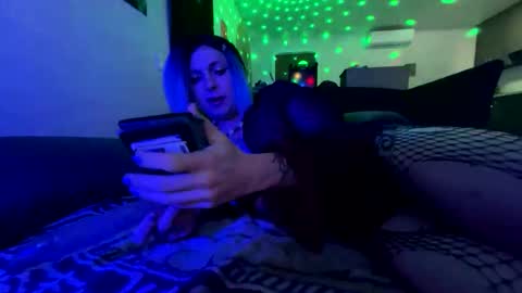 Snapshot of nikkineverlands chatting on 04/28/26, 04:45 Nikki Neverland online show from 04/28/26, 04:45