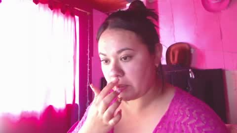 Snapshot of nikkirous_ chatting on 04/20/26, 05:59 Nikkirous online show from 04/20/26, 05:59