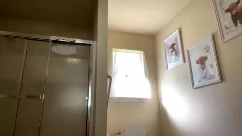 Snapshot of nikkisix9367 chatting on 01/07/25, 08:31 Nick kief online show from 01/07/25, 08:31