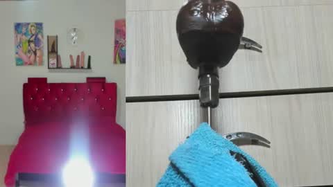 Snapshot of nikky__rosse chatting on 06/23/26, 11:19 nikky__rosse online show from 06/23/26, 11:19