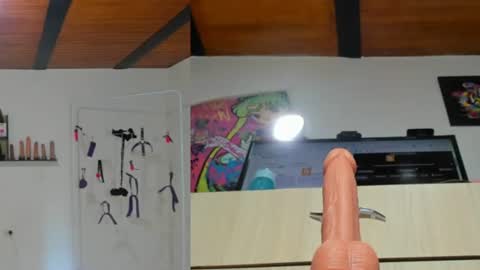 Snapshot of nikky__rosse chatting on 07/24/26, 11:30 nikky__rosse online show from 07/24/26, 11:30