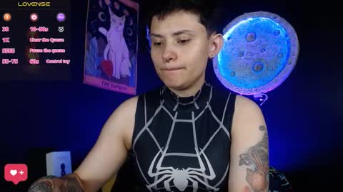 Nikky online show from 12/19/25, 01:18