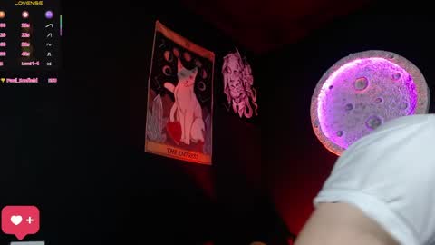 Nikky online show from 04/12/26, 01:49