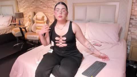 Y E S I online show from 01/14/26, 12:44