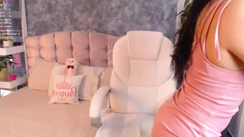 Niko Robin online show from 02/18/25, 05:31