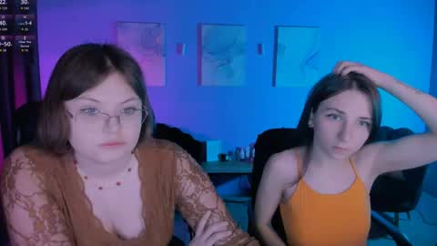 Snapshot of nikol_kitt chatting on 05/02/26, 07:41 Little Niko Help me reach my goals online show from 05/02/26, 07:41