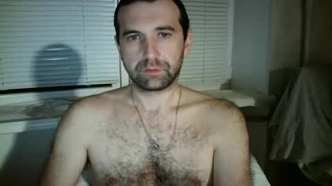 Snapshot of nikolas_vaz chatting on 12/03/24, 10:18 nikolas_vaz online show from 12/03/24, 10:18