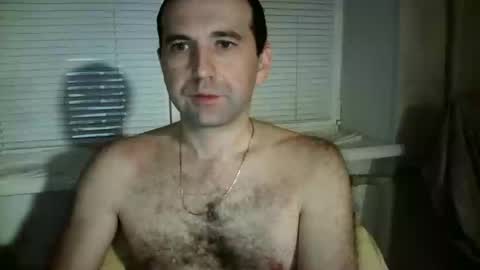 Snapshot of nikolas_vaz chatting on 01/14/25, 09:30 nikolas_vaz online show from 01/14/25, 09:30