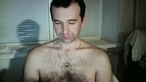 Snapshot of nikolas_vaz chatting on 01/28/25, 10:23 nikolas_vaz online show from 01/28/25, 10:23