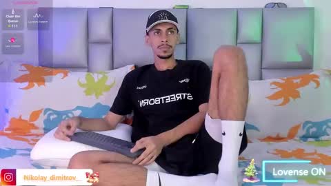    online show from 12/19/25, 07:54