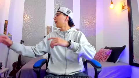    online show from 02/11/25, 10:26