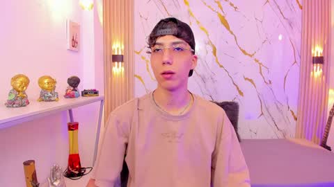    online show from 03/29/26, 04:23