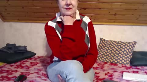 Nikole1 online show from 12/22/24, 12:05