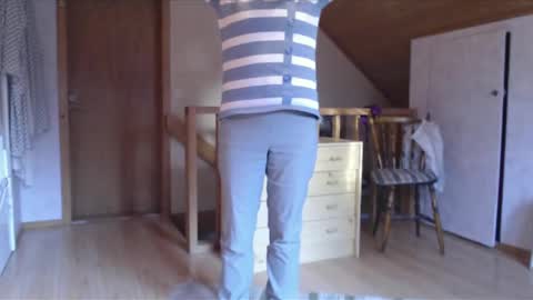 Nikole1 online show from 11/17/25, 11:38