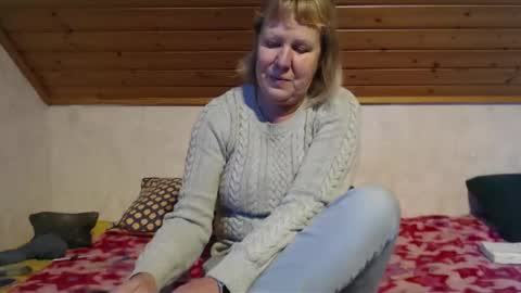 Nikole1 online show from 12/01/25, 10:53