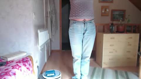 Nikole1 online show from 04/05/26, 10:01