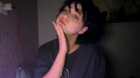 nikoli_naw online show from 01/04/25, 07:55