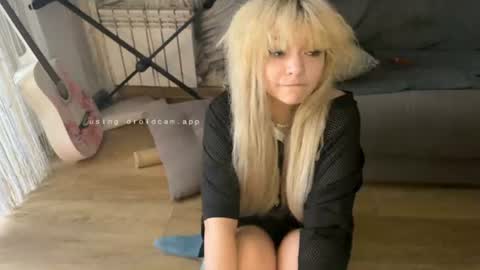 Snapshot of nikoli_naw chatting on 07/22/26, 01:41 nikoli_naw online show from 07/22/26, 01:41
