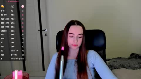      online show from 11/11/25, 04:34