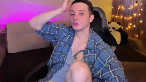 Nikolos online show from 01/25/25, 07:39