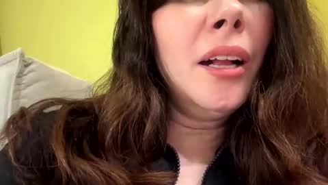 Nikol online show from 03/11/26, 09:32