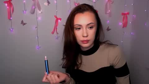 nikonara_ online show from 02/13/26, 03:08