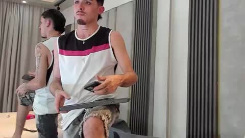 Niko Stone online show from 01/09/26, 05:43