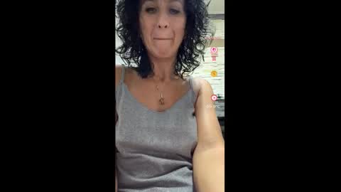 nikol online show from 10/14/25, 06:52