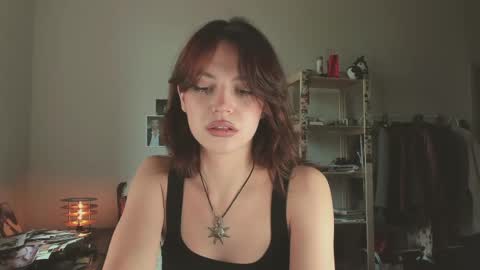 Veronica online show from 05/20/26, 10:54