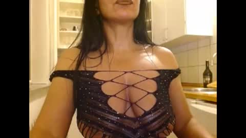 niky_sweet19 online show from 03/10/25, 02:06