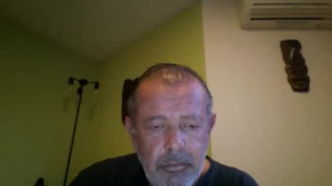 Snapshot of nikyo419 chatting on 09/15/25, 04:01 nikyo419 online show from 09/15/25, 04:01