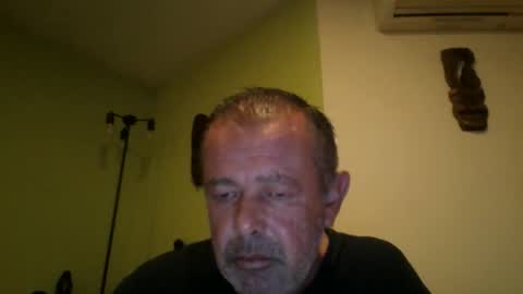 Snapshot of nikyo419 chatting on 09/21/25, 04:03 nikyo419 online show from 09/21/25, 04:03