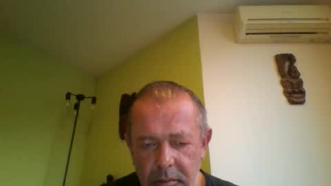 Snapshot of nikyo419 chatting on 09/27/25, 04:39 nikyo419 online show from 09/27/25, 04:39