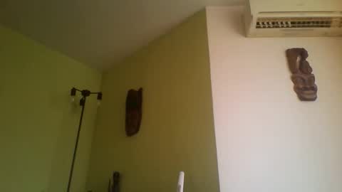 Snapshot of nikyo419 chatting on 09/28/25, 05:35 nikyo419 online show from 09/28/25, 05:35