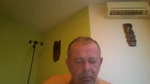 Snapshot of nikyo419 chatting on 10/16/25, 04:57 nikyo419 online show from 10/16/25, 04:57