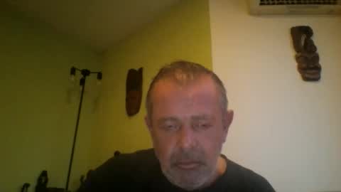 Snapshot of nikyo419 chatting on 10/27/25, 05:22 nikyo419 online show from 10/27/25, 05:22