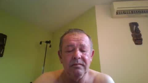 Snapshot of nikyo419 chatting on 05/20/26, 03:34 nikyo419 online show from 05/20/26, 03:34